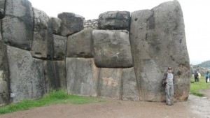 Inca: Sachsayhuaman: Megalithic Masterpiece Near Cusco - Hidden Inca Tours