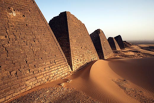 pyramids-of-Meroe