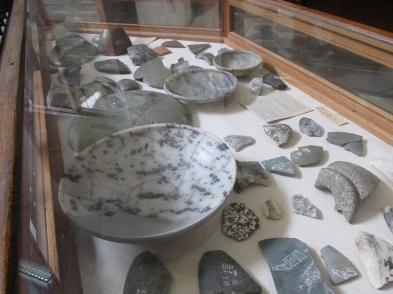 Clear Evidence Of The Existence Of Lathes That Turned Hard Stone Bowls