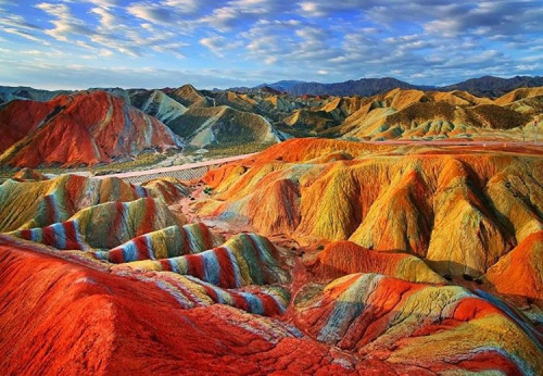 The Bizarre And Enchanting Rainbow Mountains Of Peru - Hidden Inca Tours
