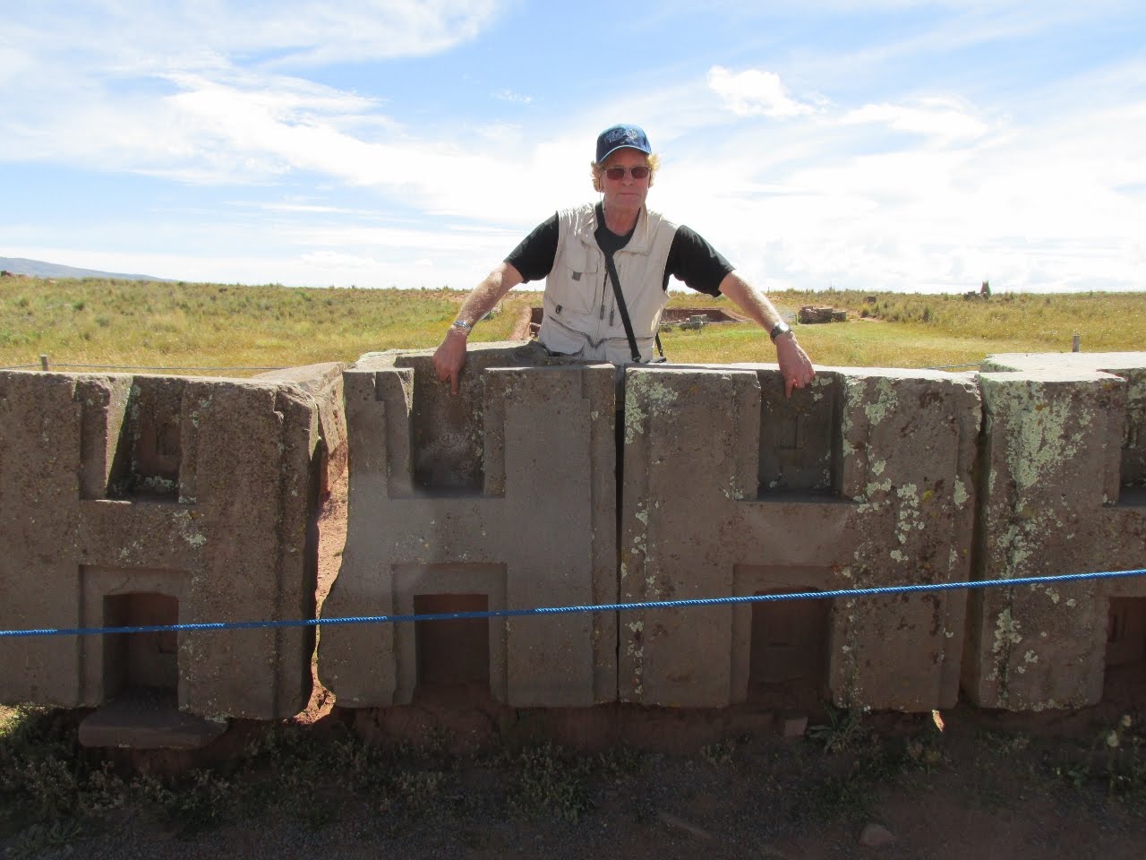 referencia Diverso encanto Why Is The Stone At Puma Punku In Bolivia Magnetic? - Hidden Inca Tours